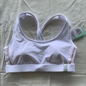 ❌SOL❌ Forever 21 White Sports Bra